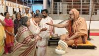 Teertha Vitarana; Picture Courtesy Shri Jaikishan Kandlur